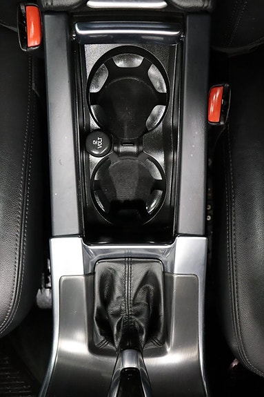 Volvo XC60 16 of 23