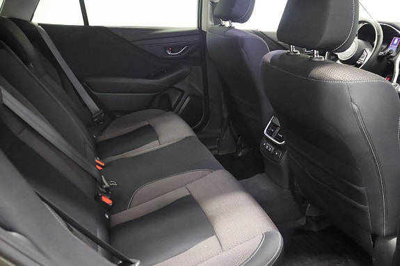 Subaru Outback 10 of 16