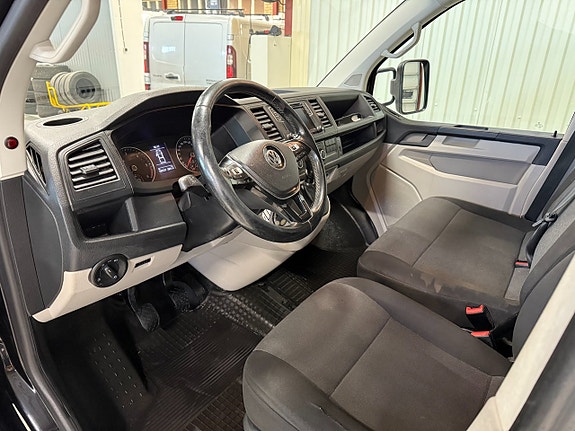 Volkswagen Transporter 7 of 11