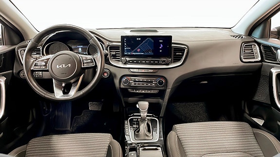 Kia Ceed 4 of 9