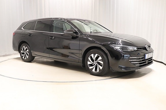 Volkswagen Passat 3 of 5