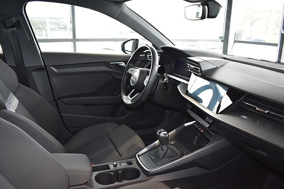 Audi A3 4 of 7