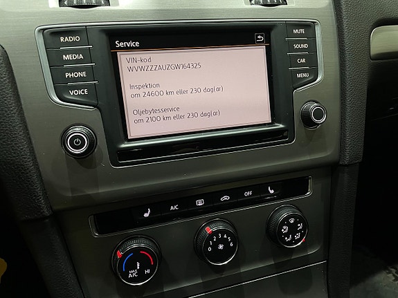 Volkswagen Golf I 16 of 22