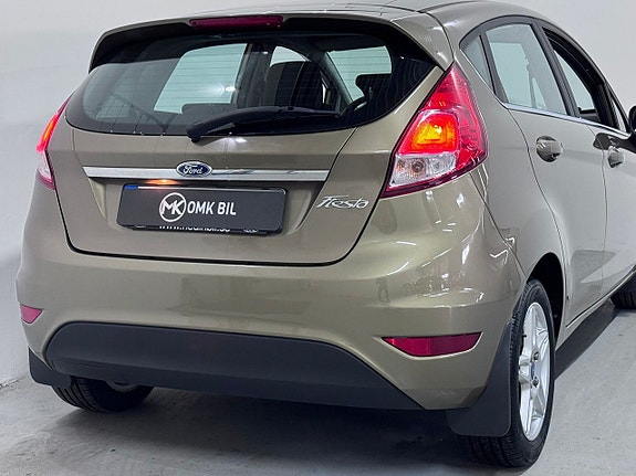 Ford Fiesta 8 of 25