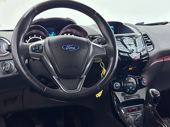 Ford Fiesta 25 of 25