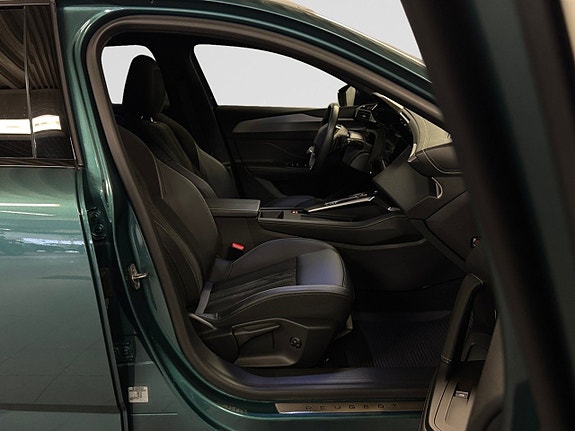 Peugeot 308 23 of 26