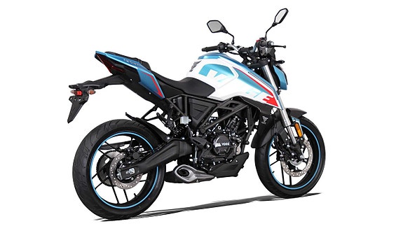 Voge R125 4 of 4