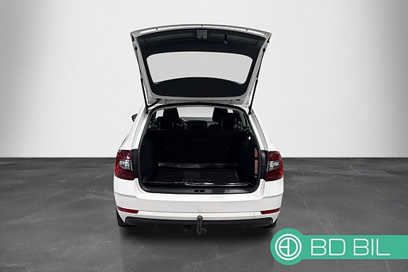 Skoda Octavia 17 of 30