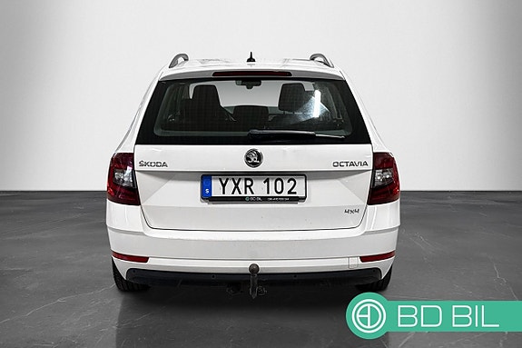 Skoda Octavia 10 of 30