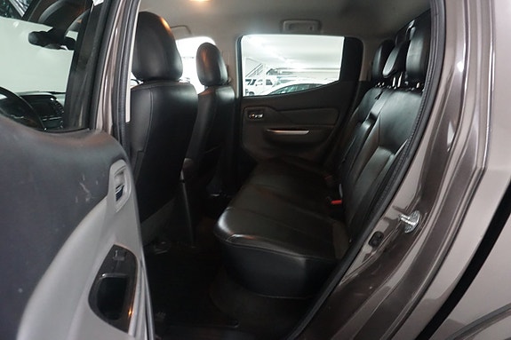 Mitsubishi L200 7 of 22