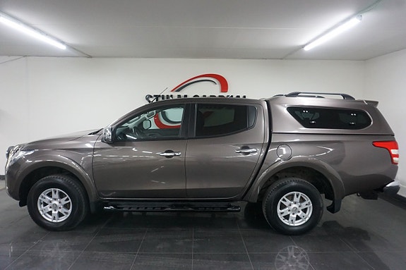 Mitsubishi L200 2 of 5