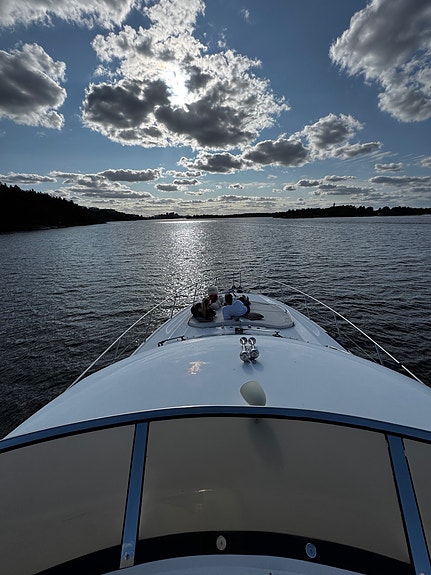 Sunseeker Manhattan 64 Mk2 18 of 30