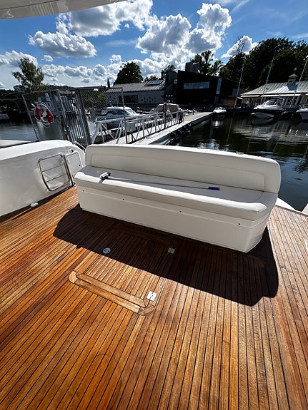 Sunseeker Manhattan 64 Mk2 17 of 30