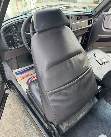 Saab 900 11 of 15