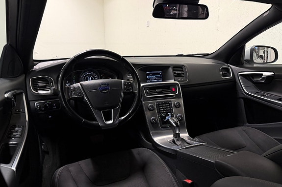 Volvo V60 8 of 26