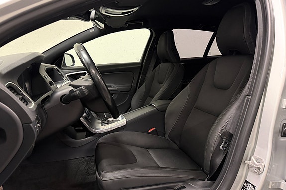 Volvo V60 7 of 26