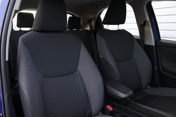 Toyota Yaris 22 of 24