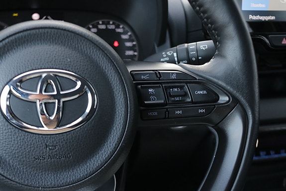 Toyota Yaris 15 of 24