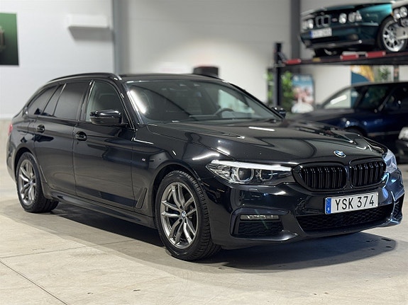 BMW 520 2 of 5