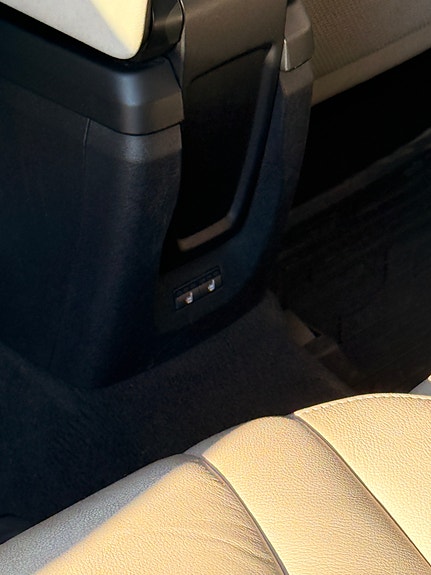 Volvo V40 6 of 7