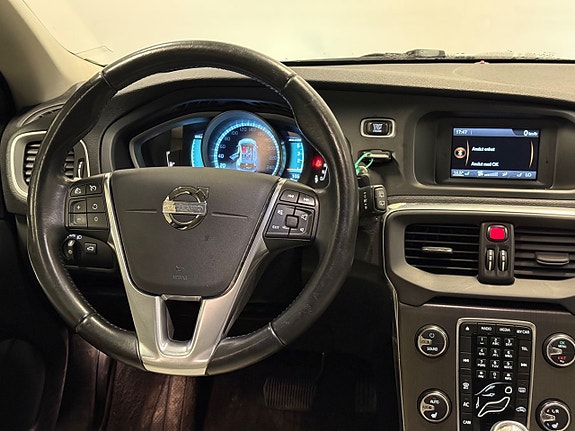 Volvo V40 15 of 26
