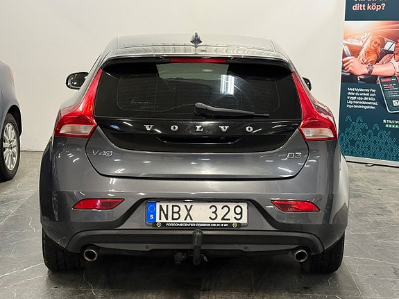 Volvo V40 5 of 26