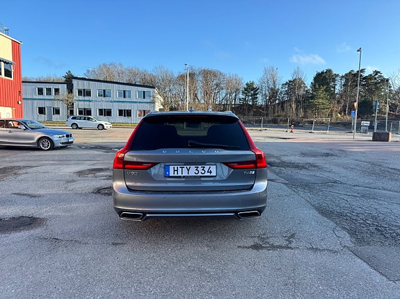 Volvo V90 12 of 23
