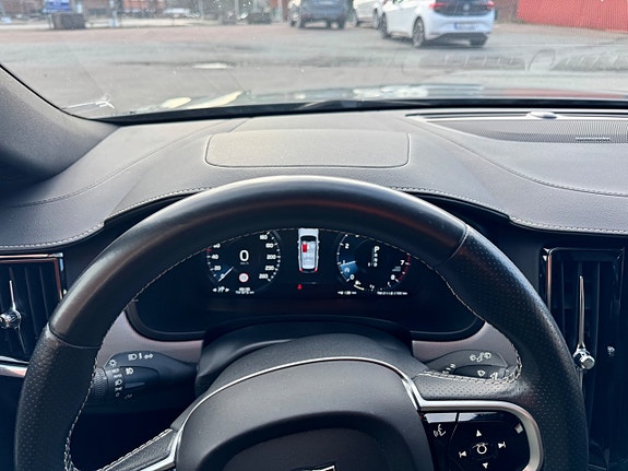 Volvo V90 22 of 23