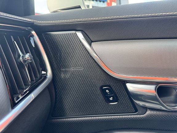 Volvo V90 20 of 23