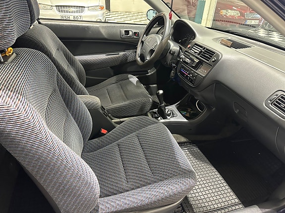 Honda Civic 12 of 20