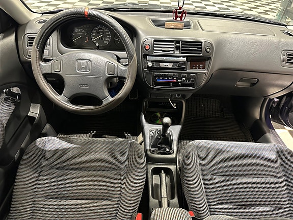 Honda Civic 14 of 20