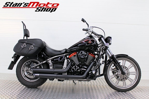 Kawasaki Vulcan VN 900 Custom Special Edition Vance & Hines