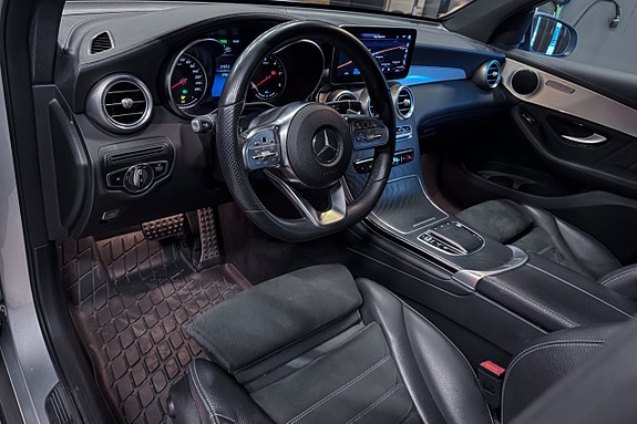 Mercedes-Benz GLC300 de 11 of 18