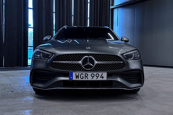 Mercedes-Benz C300 9 of 21