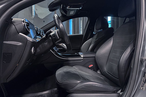 Mercedes-Benz C300 10 of 21