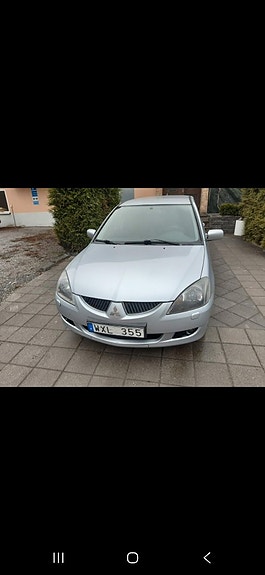Mitsubishi Lancer 12 of 19