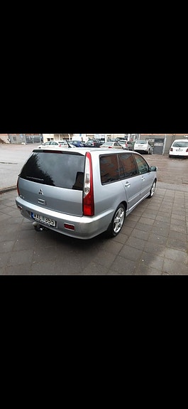 Mitsubishi Lancer 3 of 5