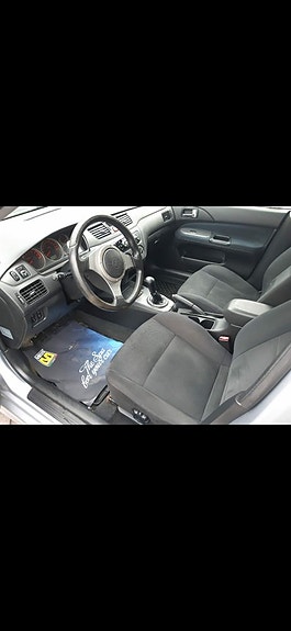 Mitsubishi Lancer 19 of 19