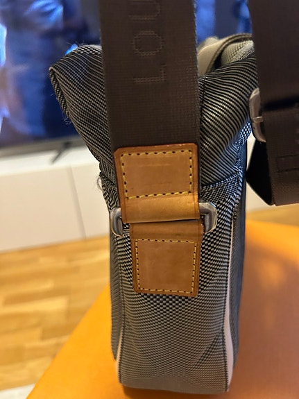 Product image 11 of 16