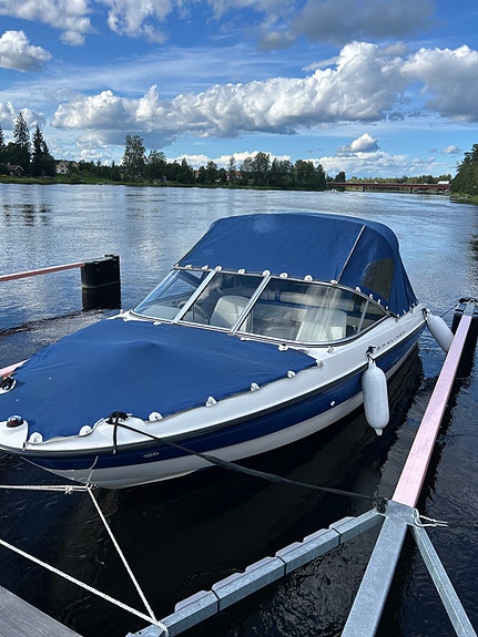 Bayliner 185 BR -06 - Storservad - Float-On Trailer 7 of 7