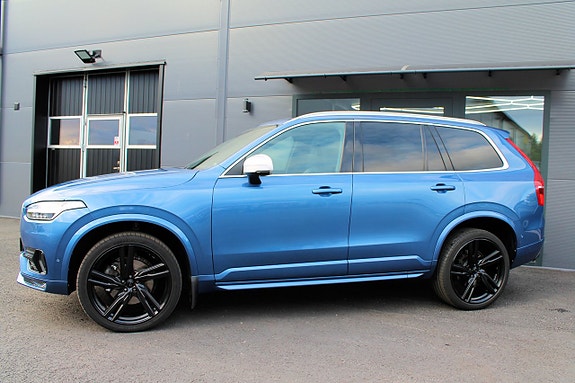 Volvo XC90 15 of 30