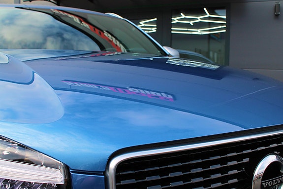 Volvo XC90 6 of 30