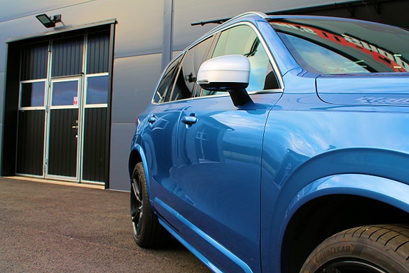 Volvo XC90 7 of 30