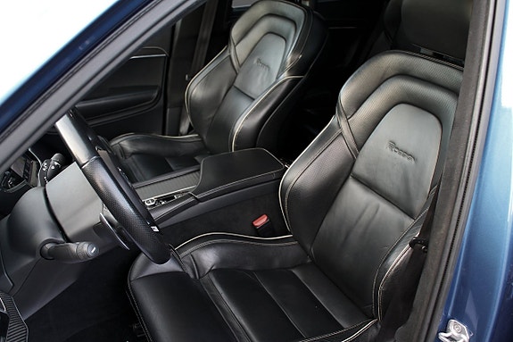 Volvo XC90 21 of 30