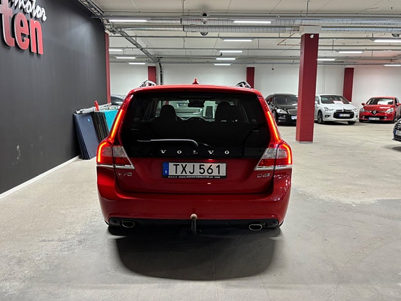 Volvo V70 4 of 16