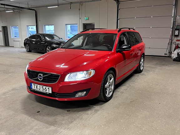 Volvo V70 6 of 16