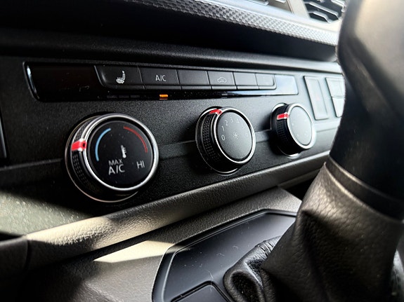 Volkswagen Transporter 23 of 29