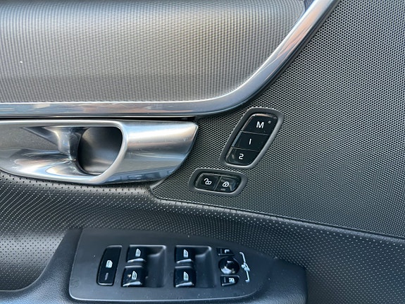 Volvo V90 16 of 21