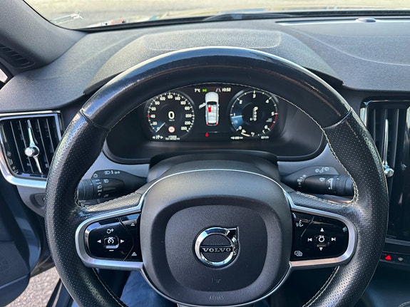 Volvo V90 15 of 21