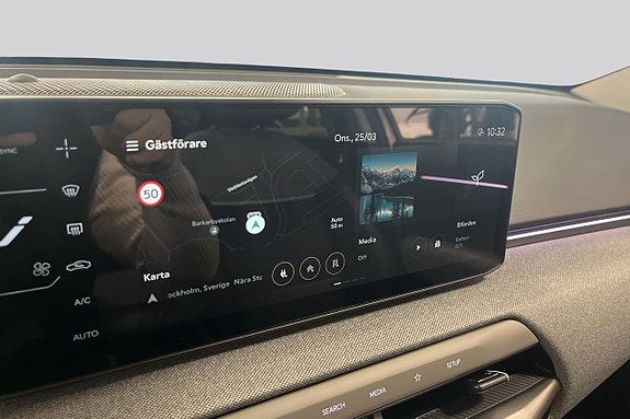 Kia EV4 10 of 17